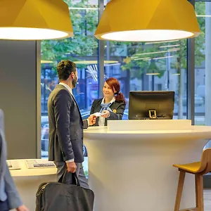 4* Otel Novotel Arnulfpark